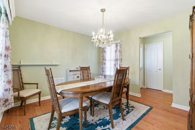 363 Cotswold Pl, Franklin Twp., NJ 08873