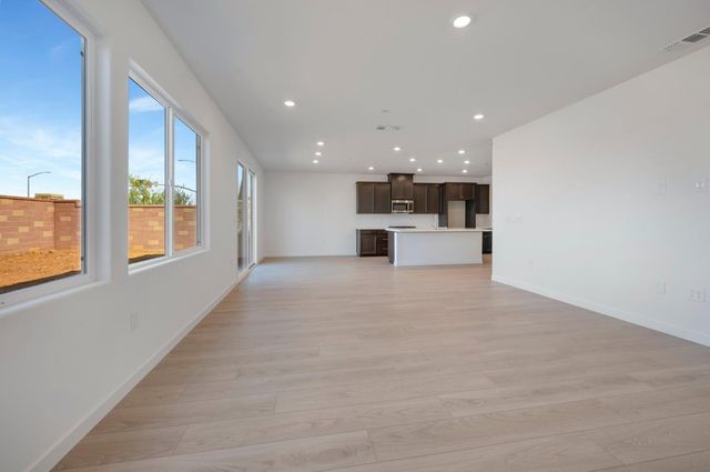 11900 Mircado Way, Rancho Cordova, CA 95742