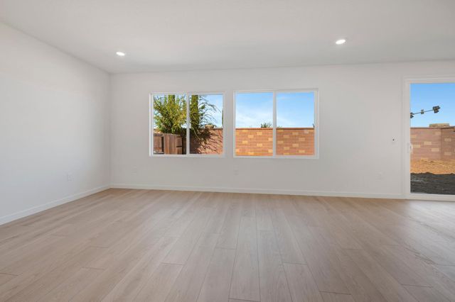 11900 Mircado Way, Rancho Cordova, CA 95742