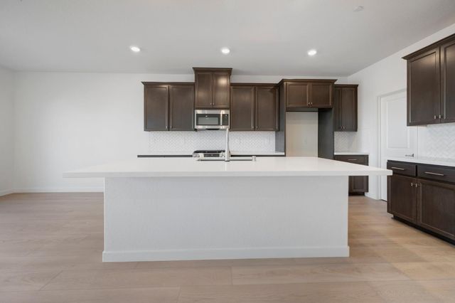 11900 Mircado Way, Rancho Cordova, CA 95742