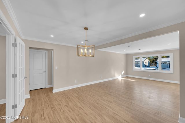 136 Georgetown Road, Toms River, NJ 08757