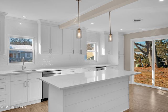 136 Georgetown Road, Toms River, NJ 08757