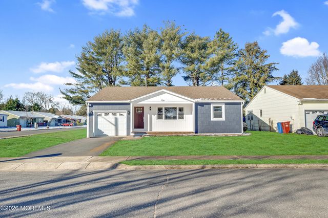 136 Georgetown Road, Toms River, NJ 08757