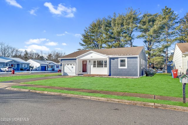 136 Georgetown Road, Toms River, NJ 08757