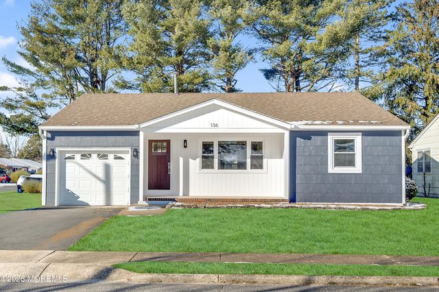 136 Georgetown Road, Toms River, NJ 08757
