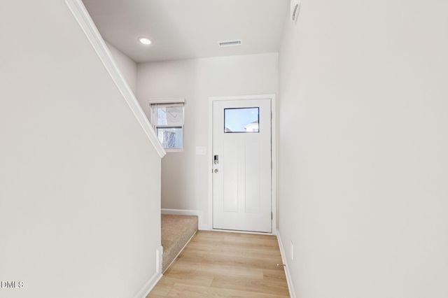 1037 Saint Lawrence Drive, Garner, NC 27529