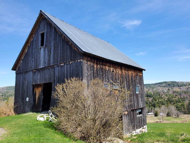 762 McLaren Hill Road, Barnet, VT 05821