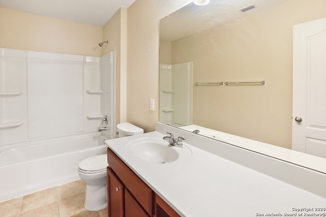 691 ANTHEM LN, New Braunfels, TX 78132