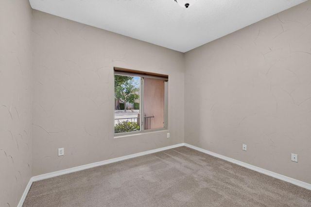 4505 Beresford Lane NW, Albuquerque, NM 87120