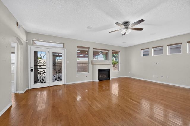 4505 Beresford Lane NW, Albuquerque, NM 87120
