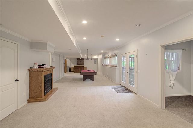 14255 NW 65th Place, Parkville, MO 64152