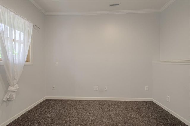 14255 NW 65th Place, Parkville, MO 64152