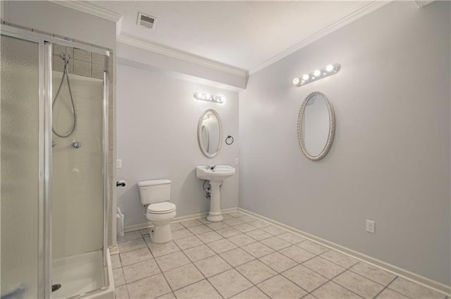 14255 NW 65th Place, Parkville, MO 64152