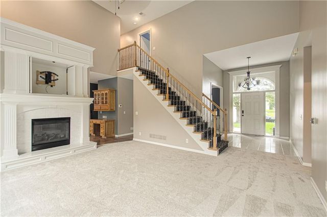 14255 NW 65th Place, Parkville, MO 64152