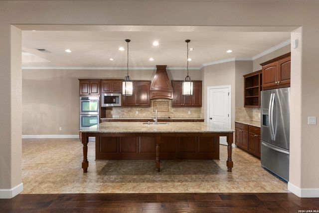 116 Hidden Forest DR, La Vernia, TX 78121