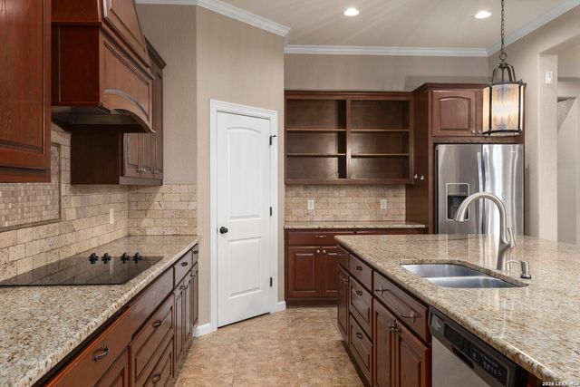 116 Hidden Forest DR, La Vernia, TX 78121