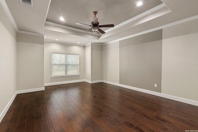 116 Hidden Forest DR, La Vernia, TX 78121