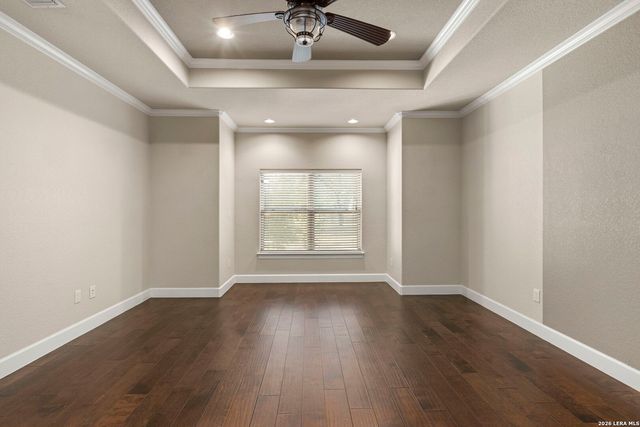 116 Hidden Forest DR, La Vernia, TX 78121