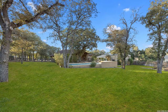 116 Hidden Forest DR, La Vernia, TX 78121