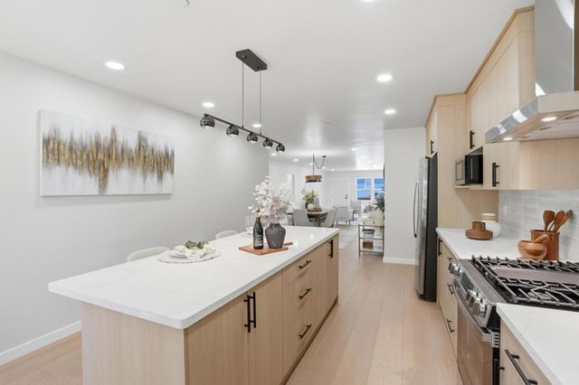 22575 Pearl Avenue, Hayward, CA 94541