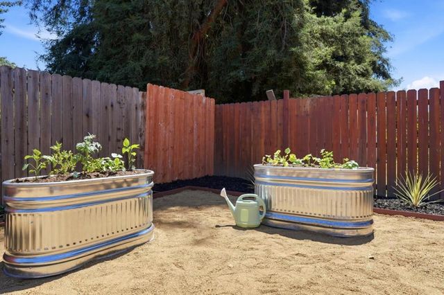 22575 Pearl Avenue, Hayward, CA 94541