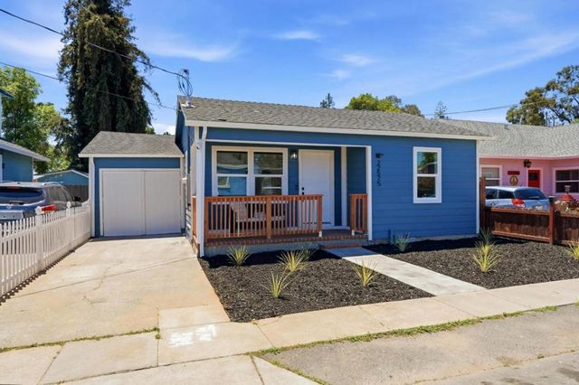 22575 Pearl Avenue, Hayward, CA 94541