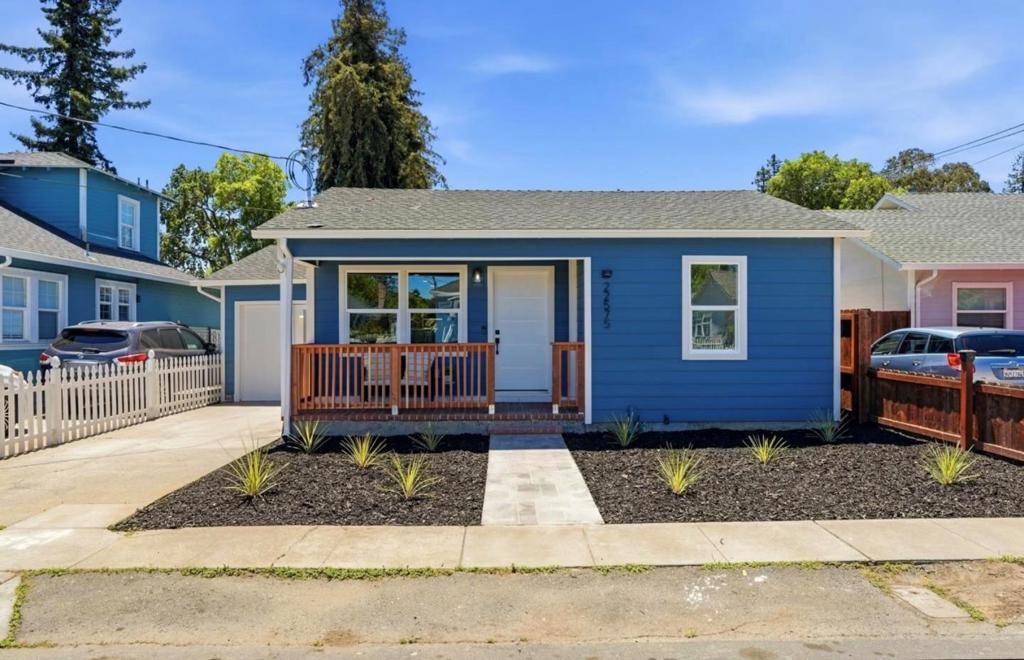 22575 Pearl Avenue, Hayward, CA 94541
