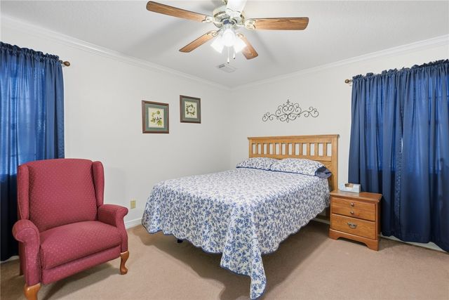 319 Shady Acres Lane, Brenham, TX 77833