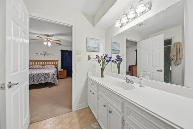 319 Shady Acres Lane, Brenham, TX 77833