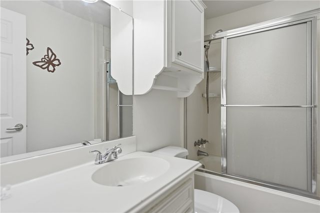 319 Shady Acres Lane, Brenham, TX 77833