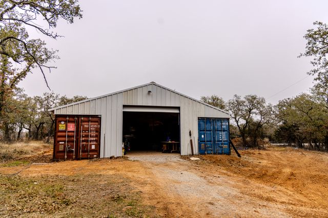 2946 FM 52, Oran, TX 76449