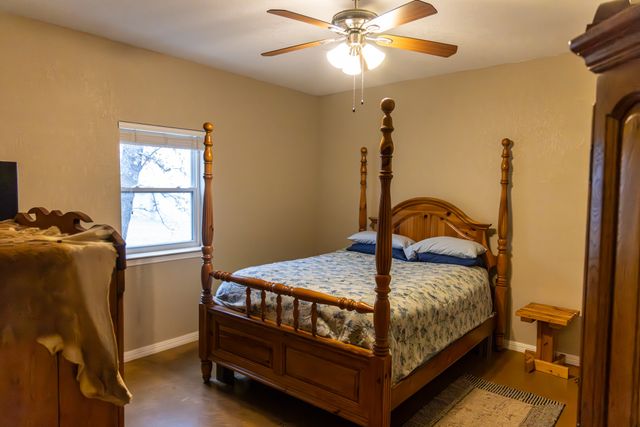 2946 FM 52, Oran, TX 76449