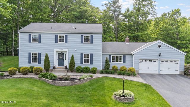 2109 Orchard Park Drive, Niskayuna, NY 12309