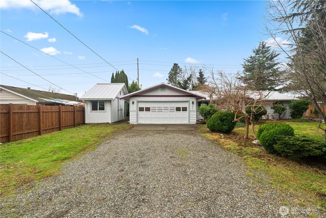 1661 Grandview Place, Ferndale, WA 98248