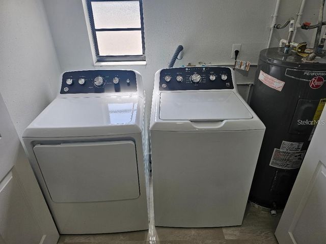 1208 76TH STREET NW, Bradenton, FL 34209