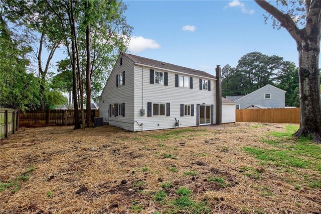 5820 N Ottawa RD, Virginia Beach, VA 23462