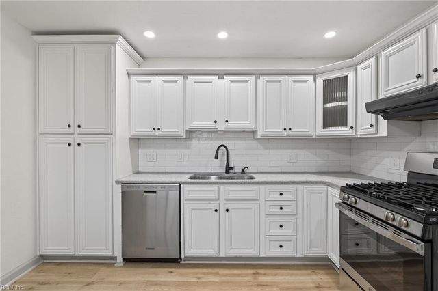 5820 N Ottawa RD, Virginia Beach, VA 23462