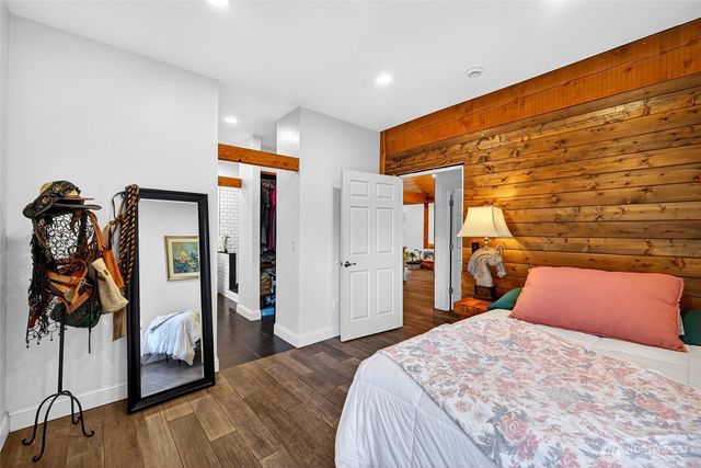 8349 Birdsview Meadows Lane, Concrete, WA 98237