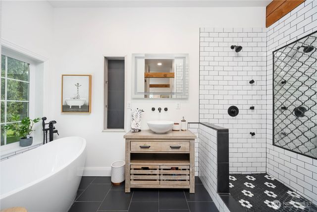 8349 Birdsview Meadows Lane, Concrete, WA 98237