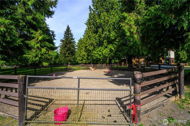 8349 Birdsview Meadows Lane, Concrete, WA 98237