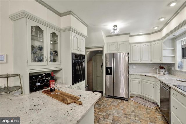2707 PHILMAY TC, Mount Penn, PA 19606