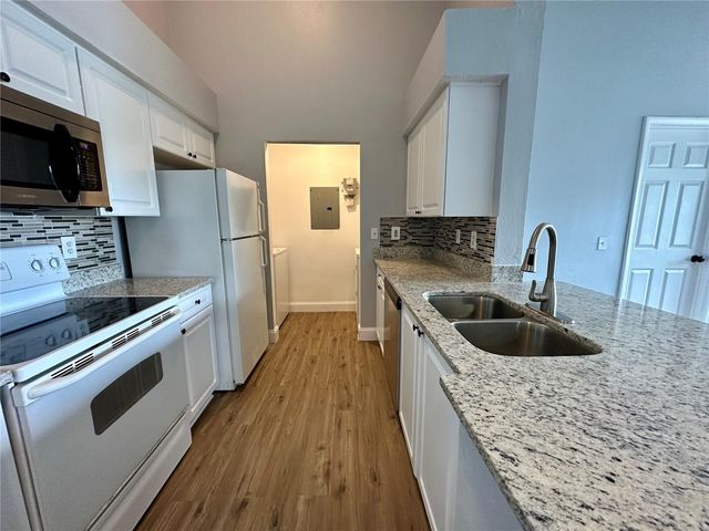 1201 BERMUDA LAKES LANE 205, Kissimmee, FL 34741