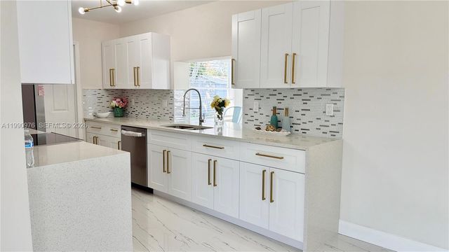 4731 NW 11th Street, Lauderhill, FL 33313