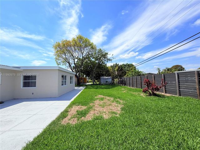 4731 NW 11th Street, Lauderhill, FL 33313