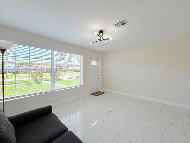 4731 NW 11th Street, Lauderhill, FL 33313