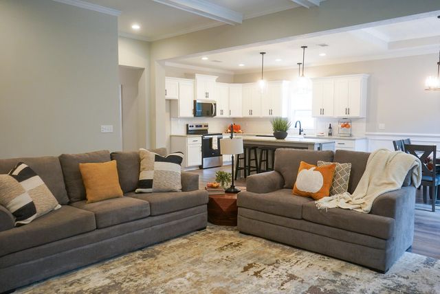 104 GODFREY Drive, Mc Cormick, SC 29835