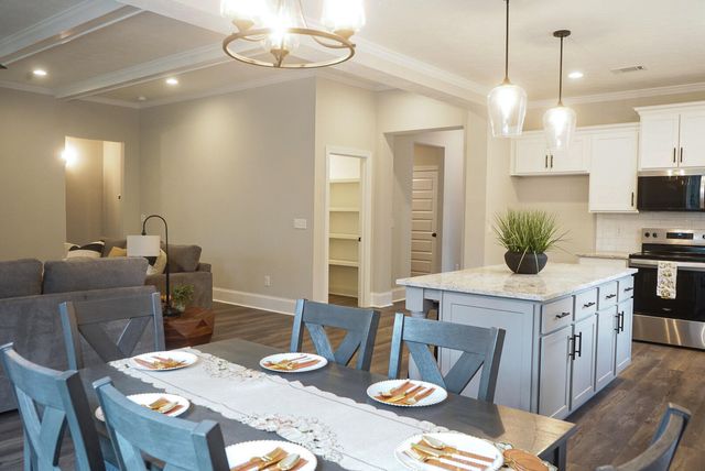 104 GODFREY Drive, Mc Cormick, SC 29835