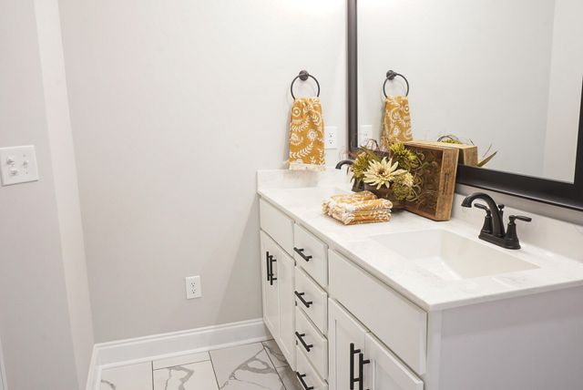 104 GODFREY Drive, Mc Cormick, SC 29835