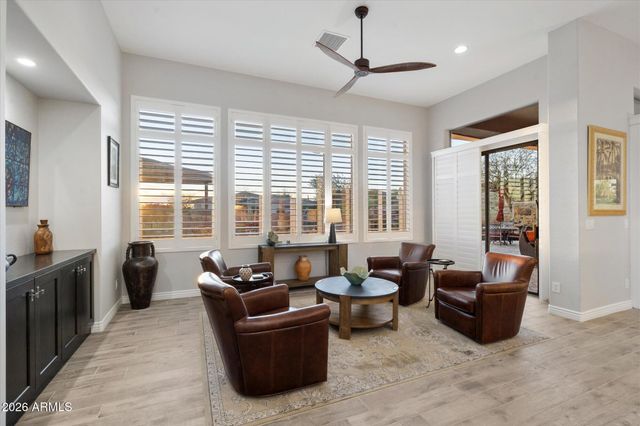 42424 N CROSS TIMBERS Court, Anthem, AZ 85086