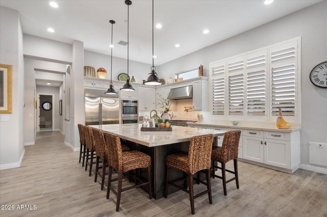 42424 N CROSS TIMBERS Court, Anthem, AZ 85086